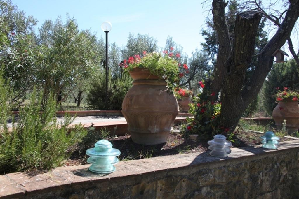 Vigna Lontana Villa Montescudaio Exteriör bild
